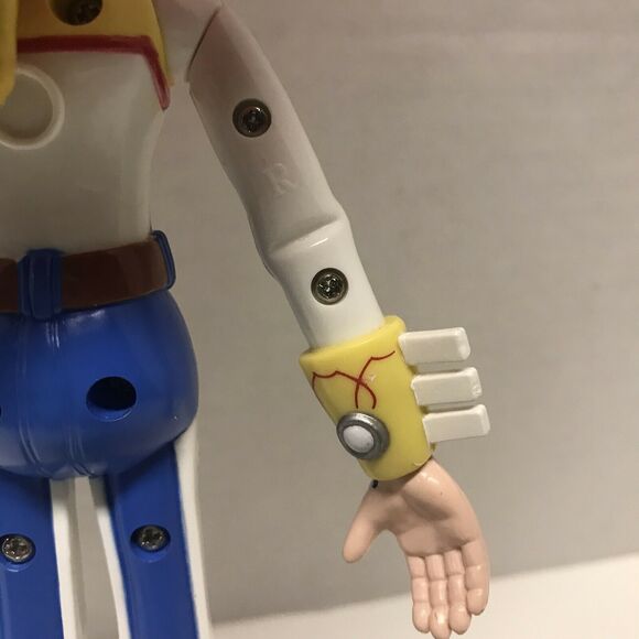 Disney Pixar Toy Story Jessie Cowgirl Action Figure Plastic Pop Out Limbs - Picture 7 of 9